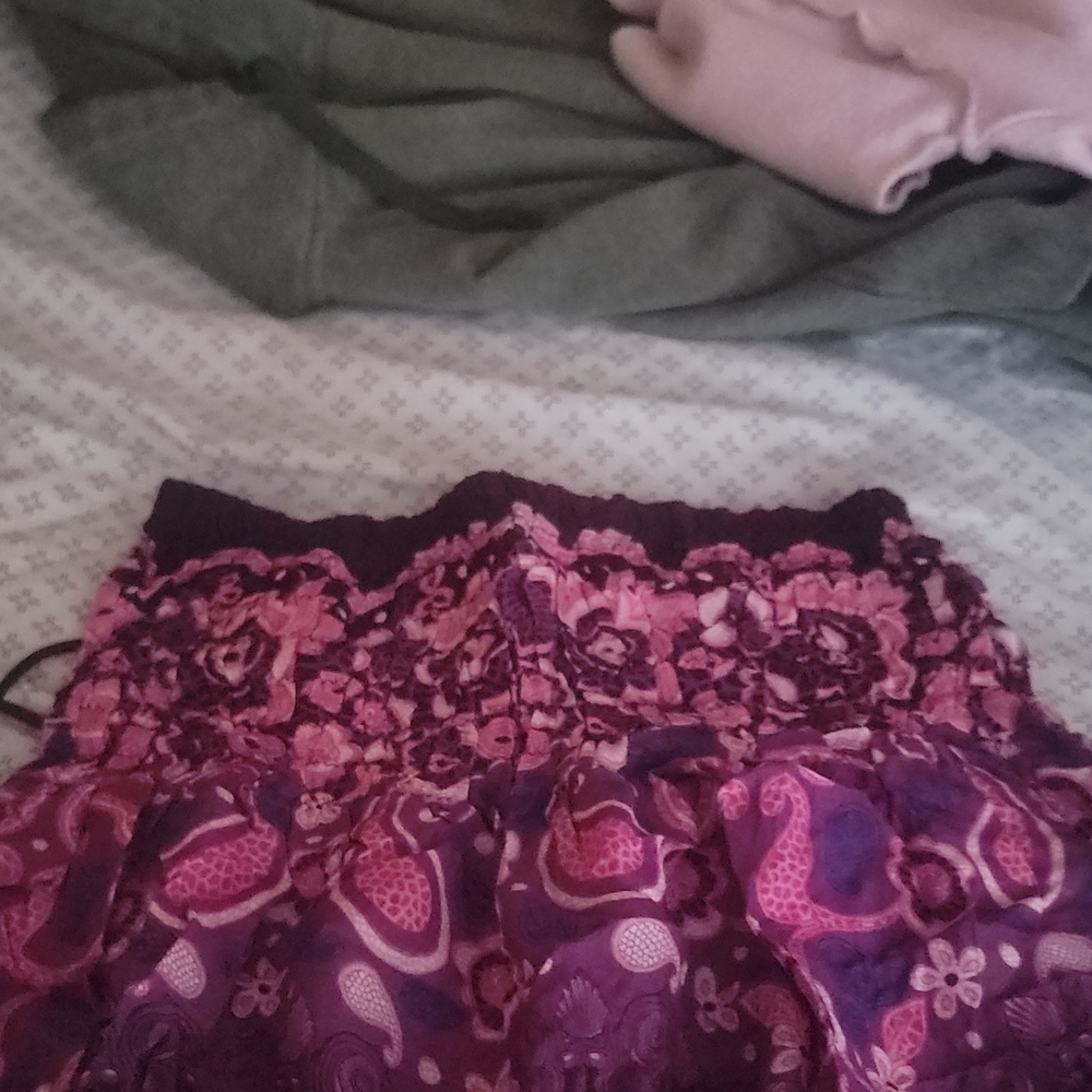 Elephant pants - Picture 2 of 3